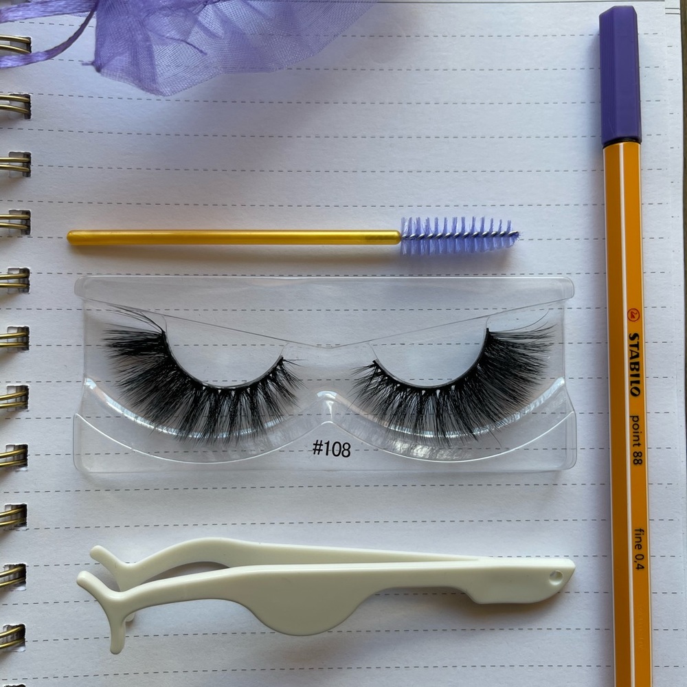 Eyelashes